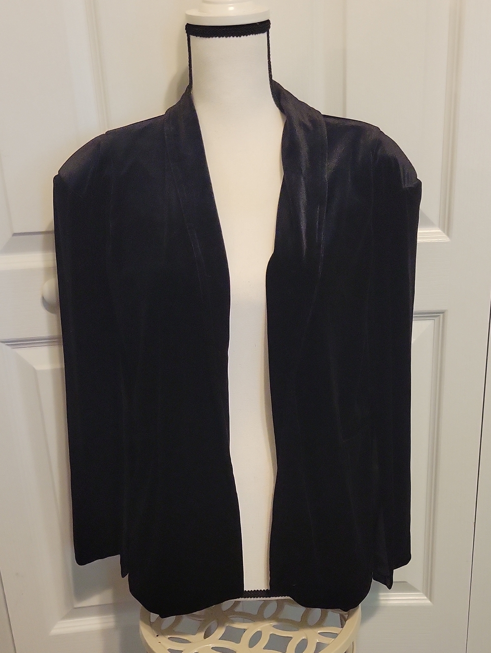 Open Sleeve Shawl Xl